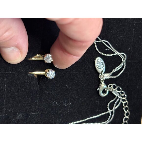 Vintage Jewelry Lot With Necklaces (Monet) Bracelets Earrings & Brooches Mixed M - Picture 12 of 16